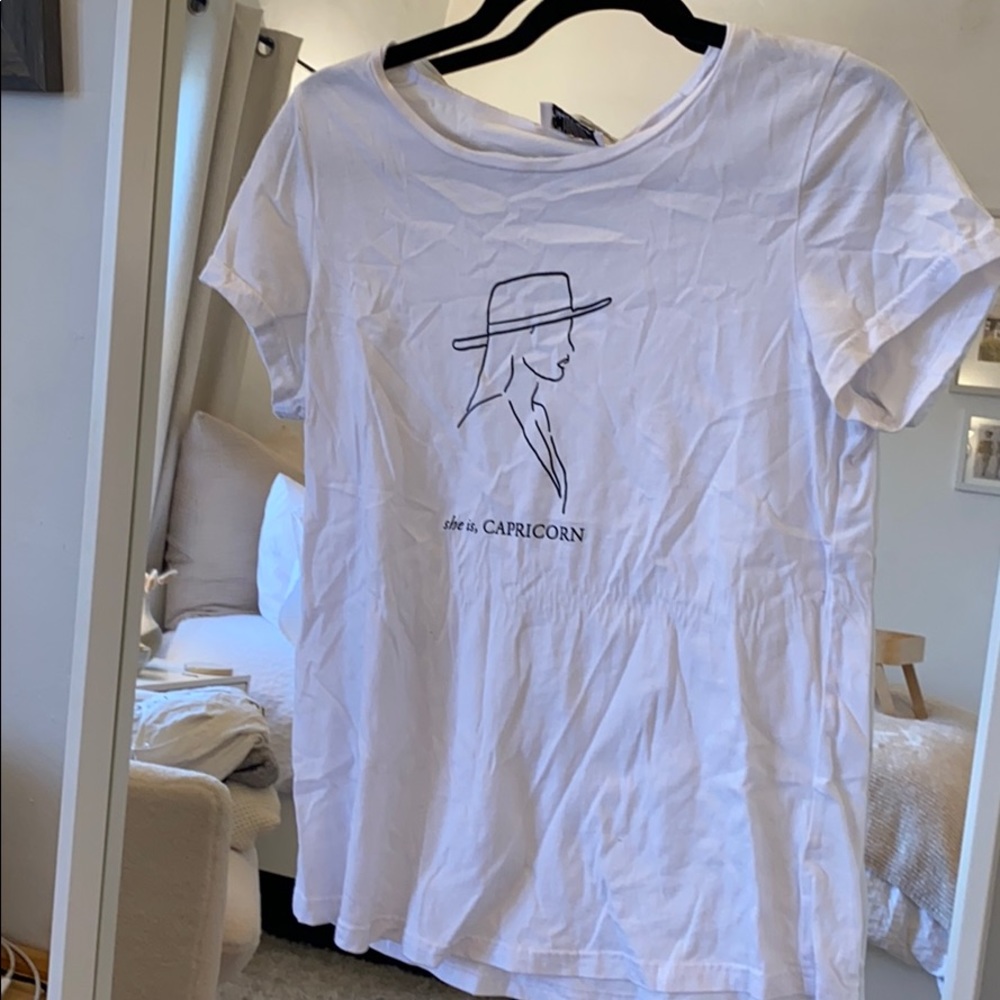 She is Capricorn T-Shirt